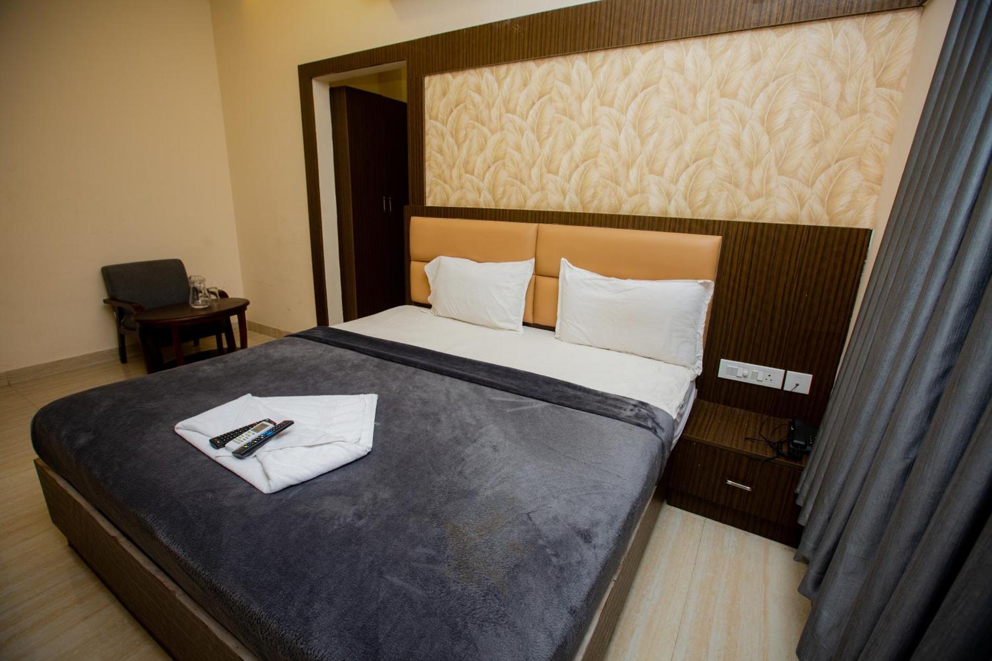 The Park Avenue Hotel - Business Class Hotel Near Central Railway Station Chennai Periyamet מראה חיצוני תמונה