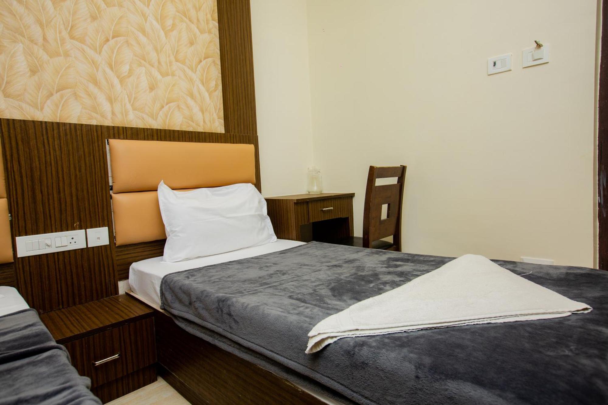 The Park Avenue Hotel - Business Class Hotel Near Central Railway Station Chennai Periyamet מראה חיצוני תמונה