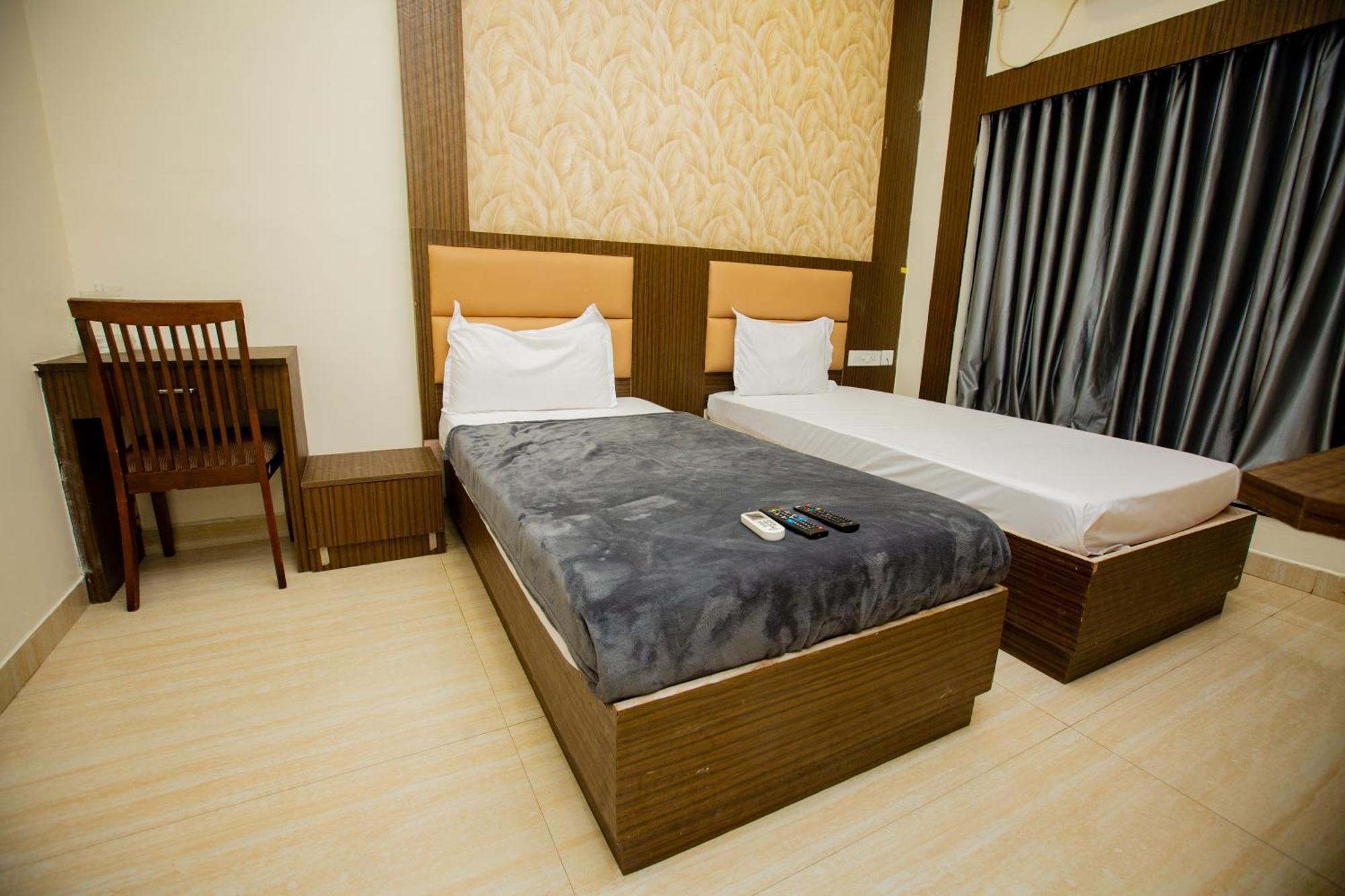 The Park Avenue Hotel - Business Class Hotel Near Central Railway Station Chennai Periyamet מראה חיצוני תמונה
